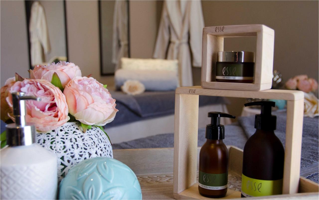 Three Oaks And An Aloe Boutique Hotel Hartbeespoort Ngoại thất bức ảnh