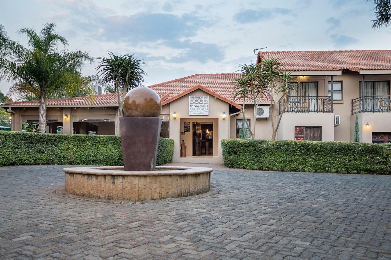 Three Oaks And An Aloe Boutique Hotel Hartbeespoort Ngoại thất bức ảnh