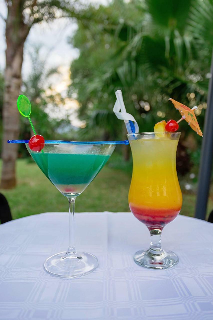 Three Oaks And An Aloe Boutique Hotel Hartbeespoort Ngoại thất bức ảnh